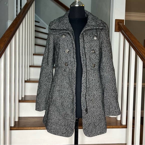 GUESS Wool-Blend Tweed Double Breasted Coat Size Medium - Picture 3 of 13